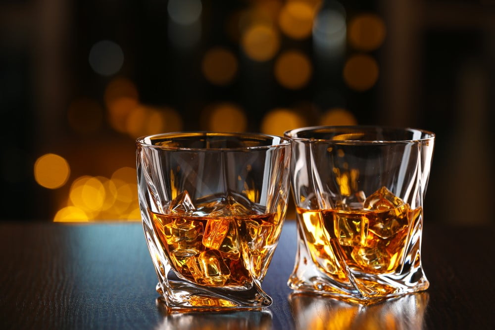 Read more about the article Giv din ansatte en gavekurv med whisky