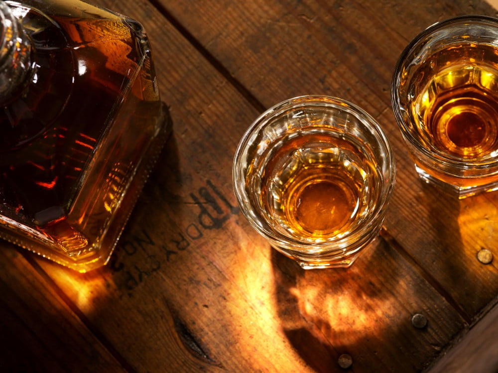 Read more about the article Find selv et par gode flasker til whiskyjulekalenderen til en du holder af